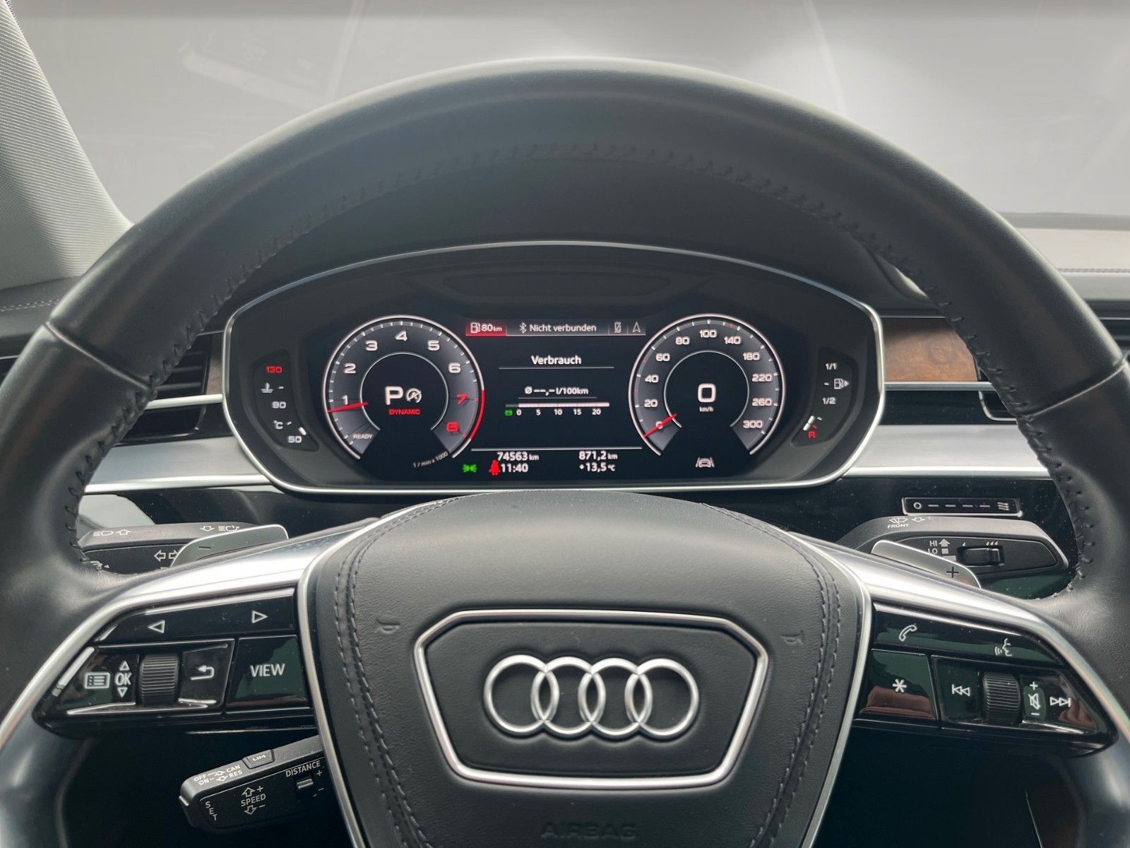 Audi A8 60 TFSI quattro - Samsaru's Car Outlet