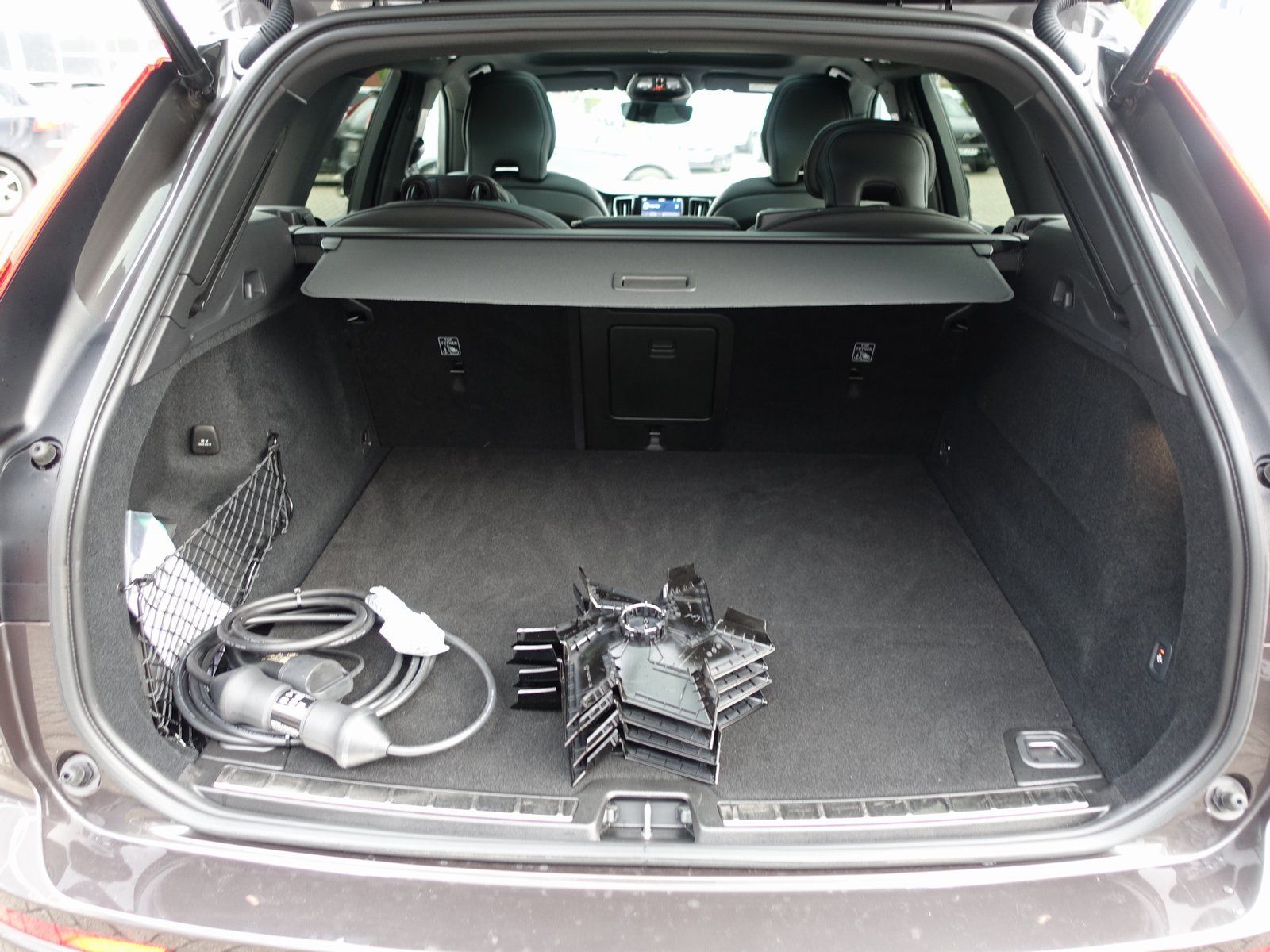 Volvo XC60 Plus, T6 AWD/Pano/AHK/360°/BLIS/H&K