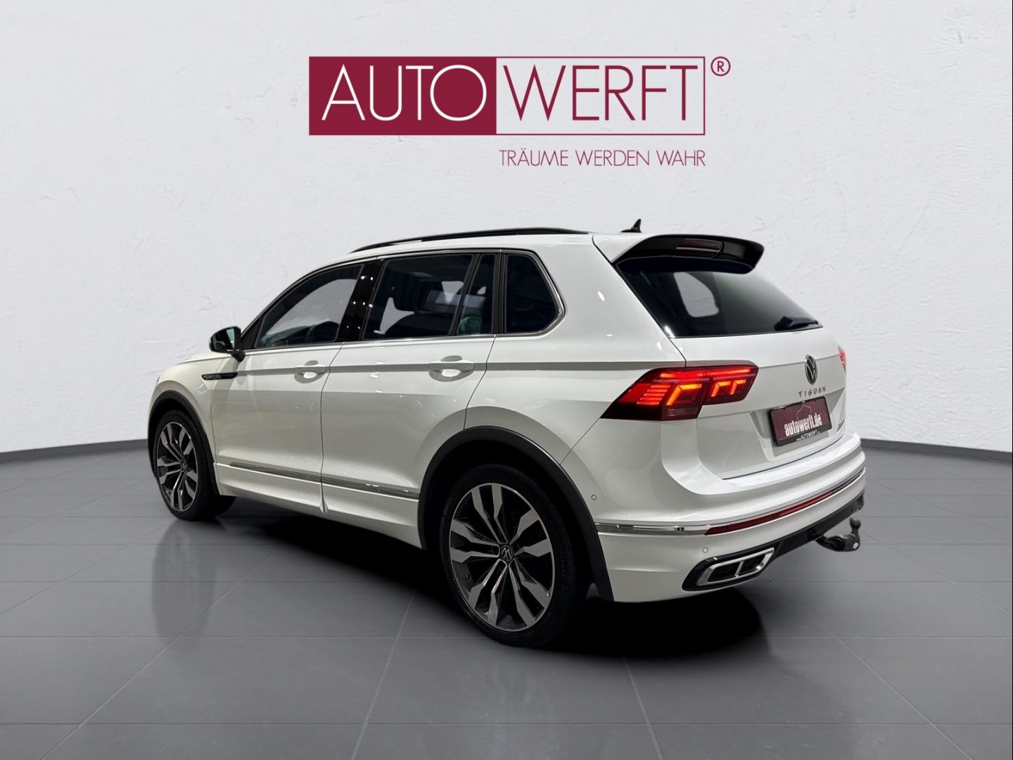 Volkswagen Tiguan 2.0 TDI DSG 4M DSG 3x R LINE MATRIX PANO