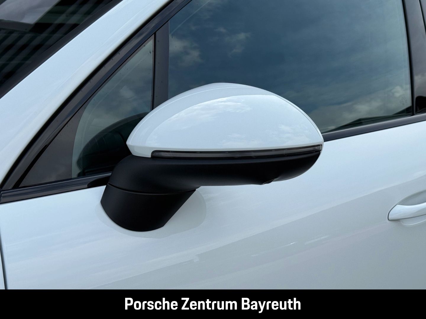 Porsche Cayenne E-Hybrid*Luftfed*HeadUp*SoftClose*