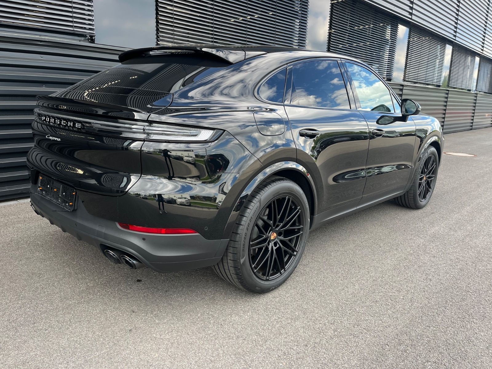 Porsche Cayenne Coupe-BOSE-LUFT-BOSE-ABGAS