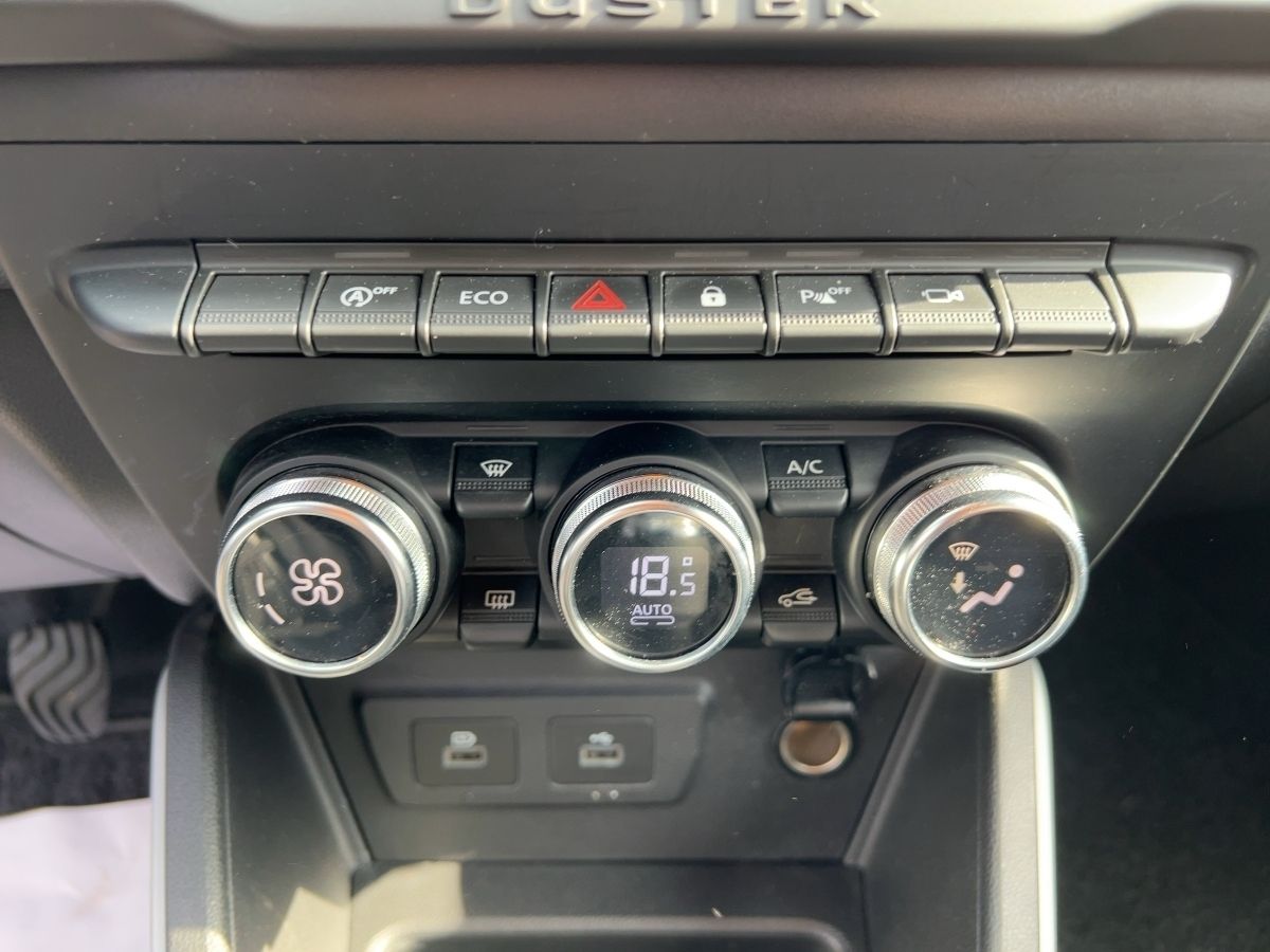 Dacia Duster TCe 100 2WD Prestige - Samsaru's Car Outlet
