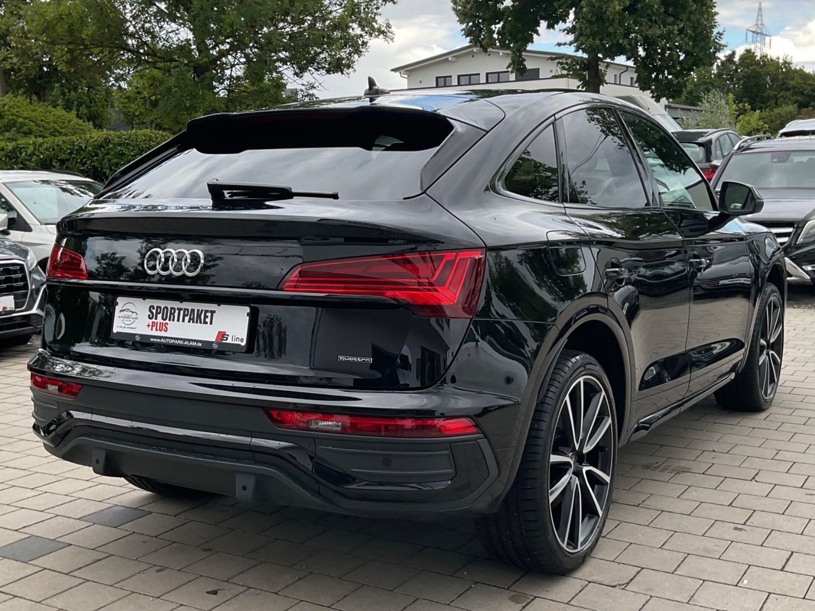 Audi Q5 Sportback 40 TDI S Line - Samsaru's Car Outlet