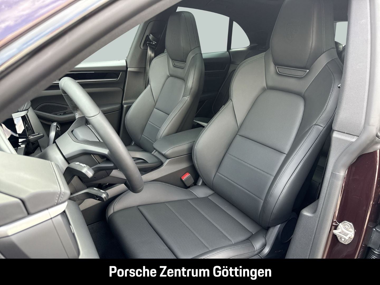 Porsche Macan 4 Kupferrubin BOSE Panorama Luftfederung