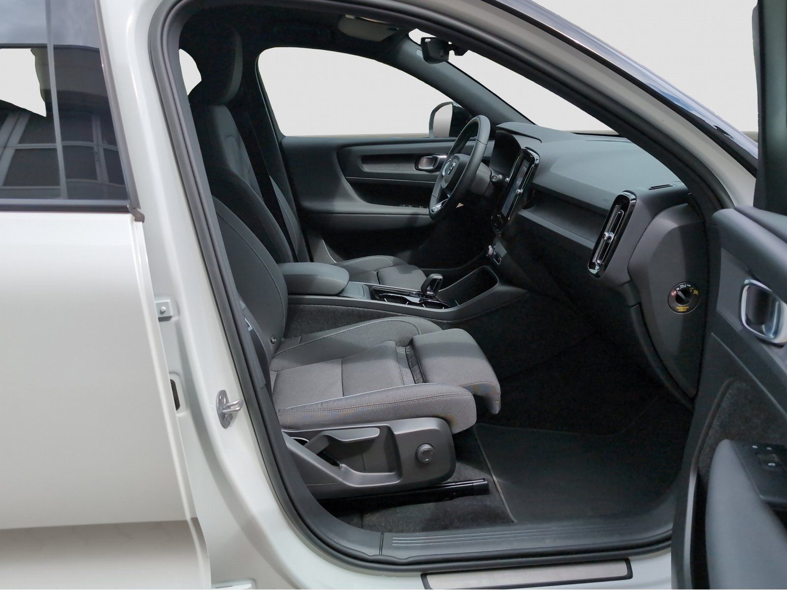 Volvo XC40+Pur+Electric+PDCv/h+abged.Scheiben+AHKsemi+