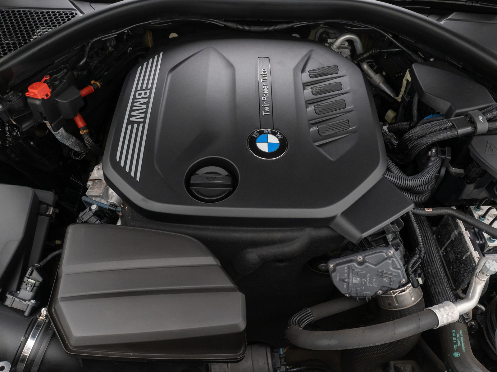 BMW 320d Sport Line - Samsaru's Car Outlet