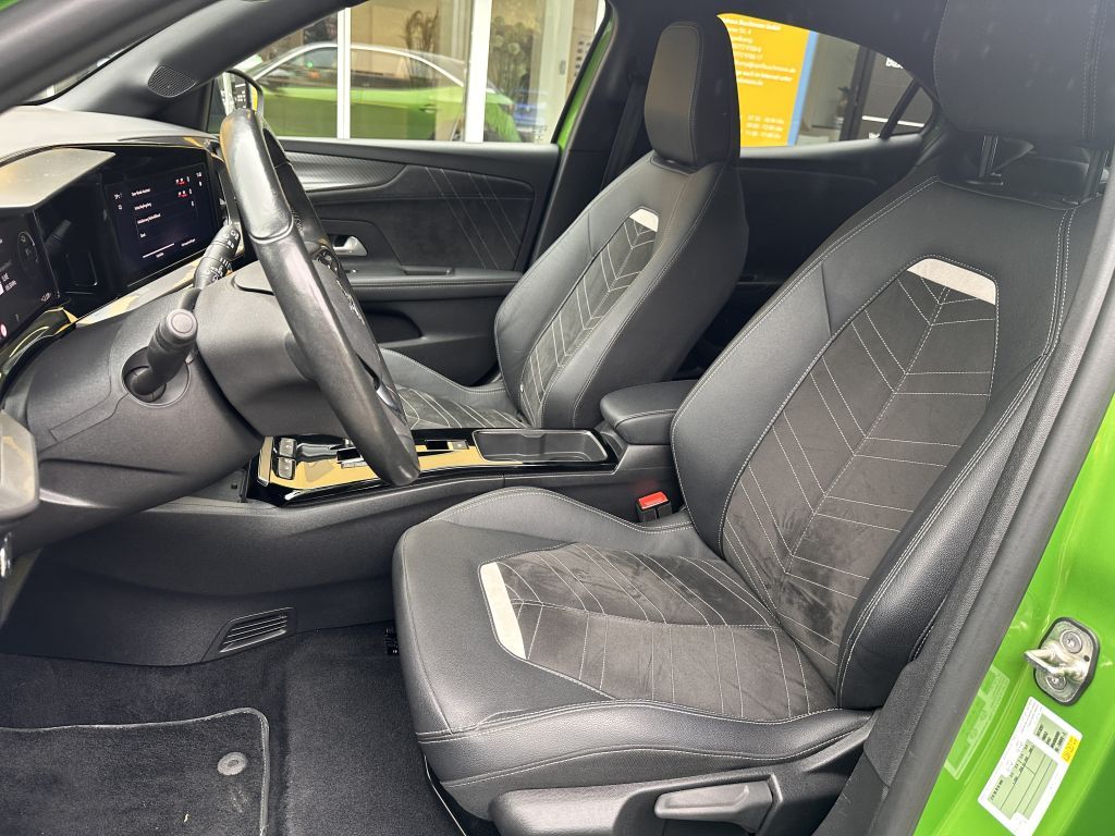 Opel Mokka-e Ultimate - Samsaru's Car Outlet