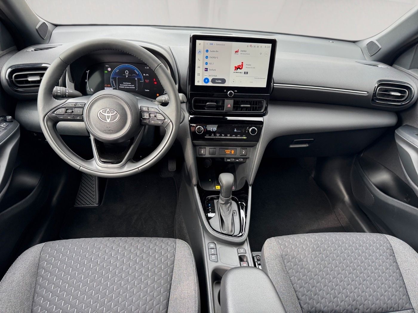 Toyota Yaris Cross 1.5 Hybrid Teamplayer Winter-Paket