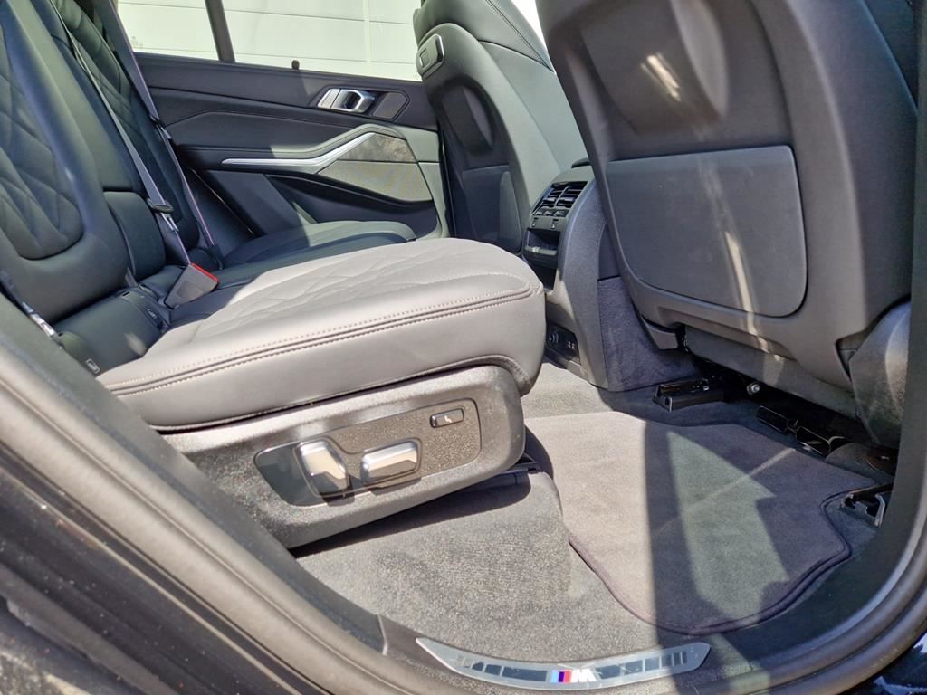 BMW X5 xDrive30d M Sport Pro 7-Sitzer+AHK+Pano+Inno+