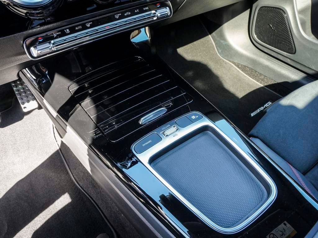 Mercedes-Benz CLA 250 4M AMG-LINE PREMIUM - Samsaru's Car Outlet