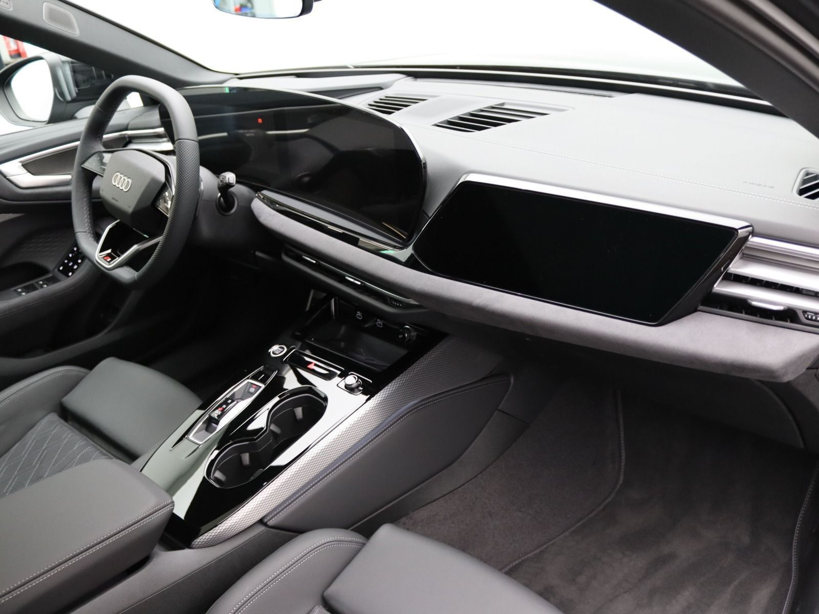 Audi A5 Avant e-hybrid S-Line quattro/ Pano, Tech pro