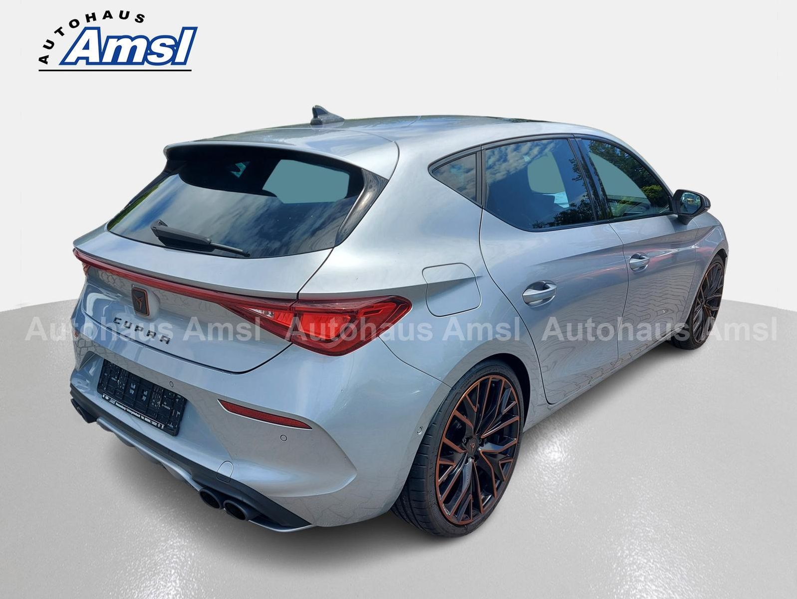 Cupra Leon 2.0 TSI VZ DSG - Samsaru's Car Outlet