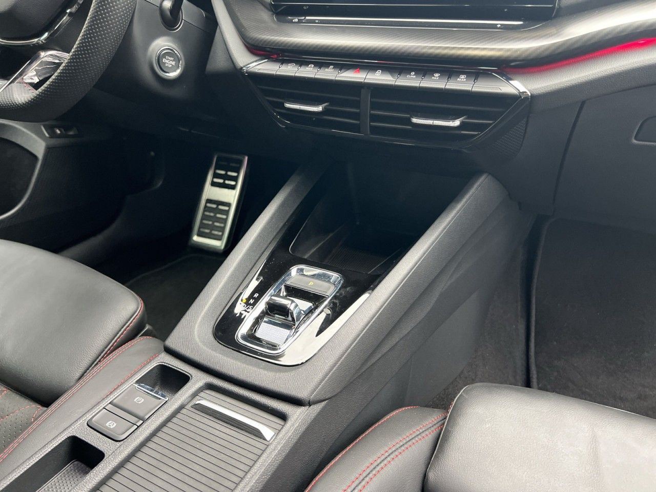 Skoda Octavia Combi RS - Samsaru's Car Outlet