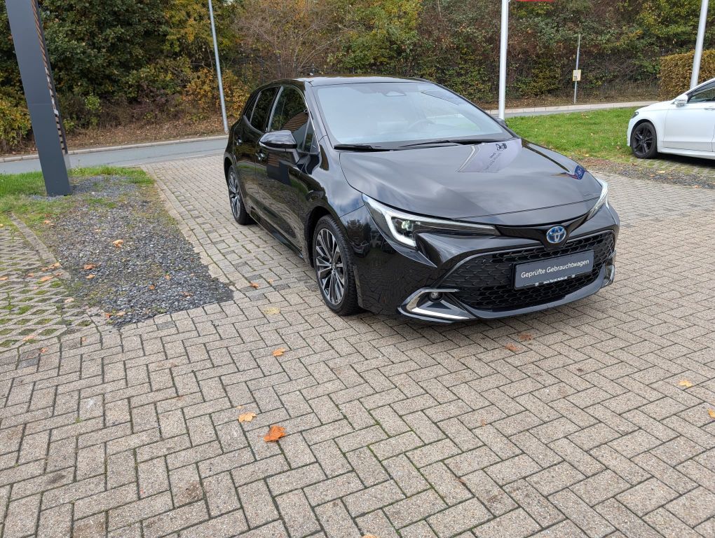 Toyota Corolla 1.8 Hybrid Team Deutschland