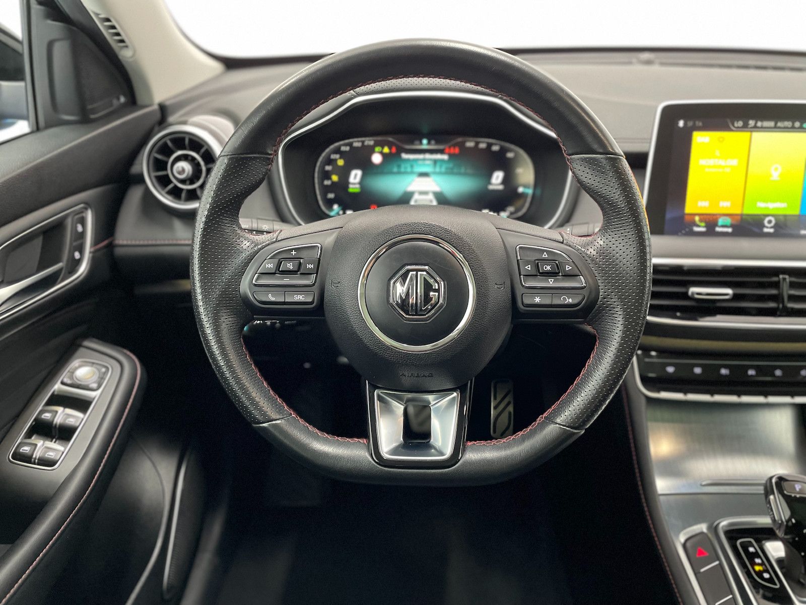 MG EHS PHEV Luxury 360/Pano/Leder/Navi/ACC+/Keyless