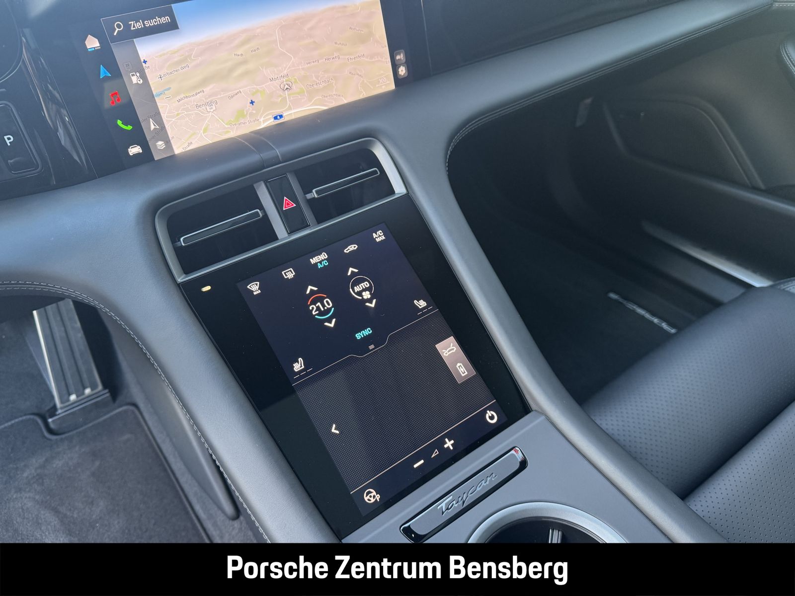 Porsche Taycan 4S Cross Turismo