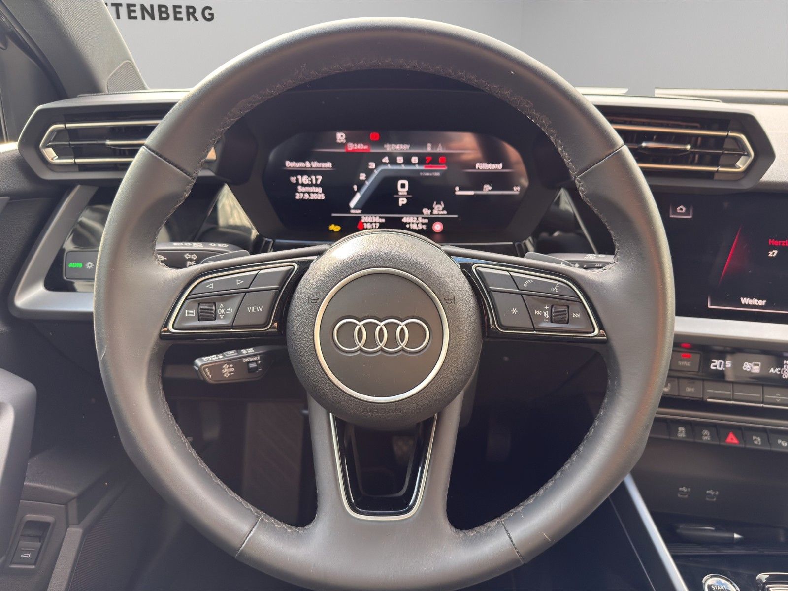 Audi A3 Limousine 30 TFSI S line *LED*NAVI*KAMERA*SHZ