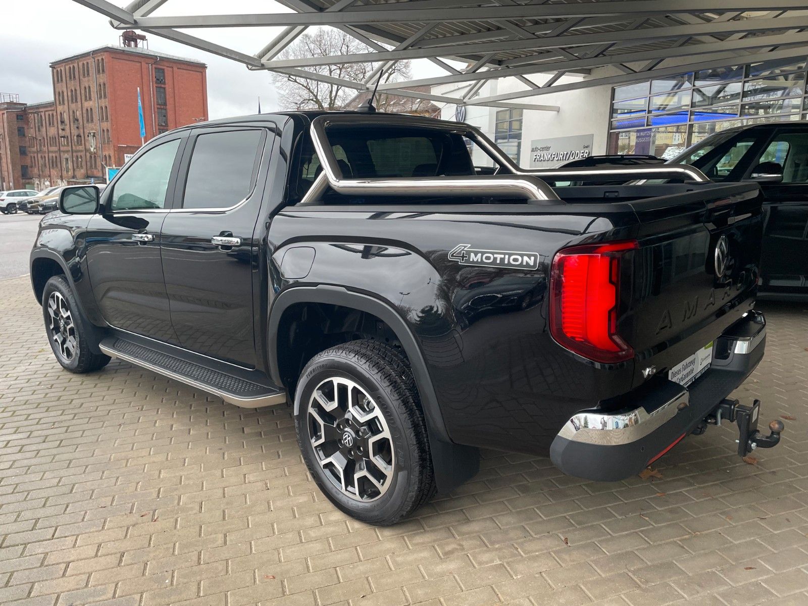 Volkswagen Amarok 3.0 V6 TDI Style 4MOTION - Samsaru's Car Outlet