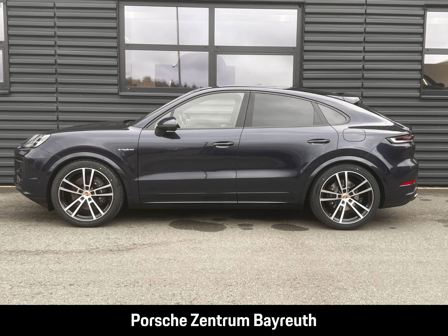 Porsche Cayenne E-Hybrid Coupe *AHV*HD-MATRIX*INNO*BOSE*