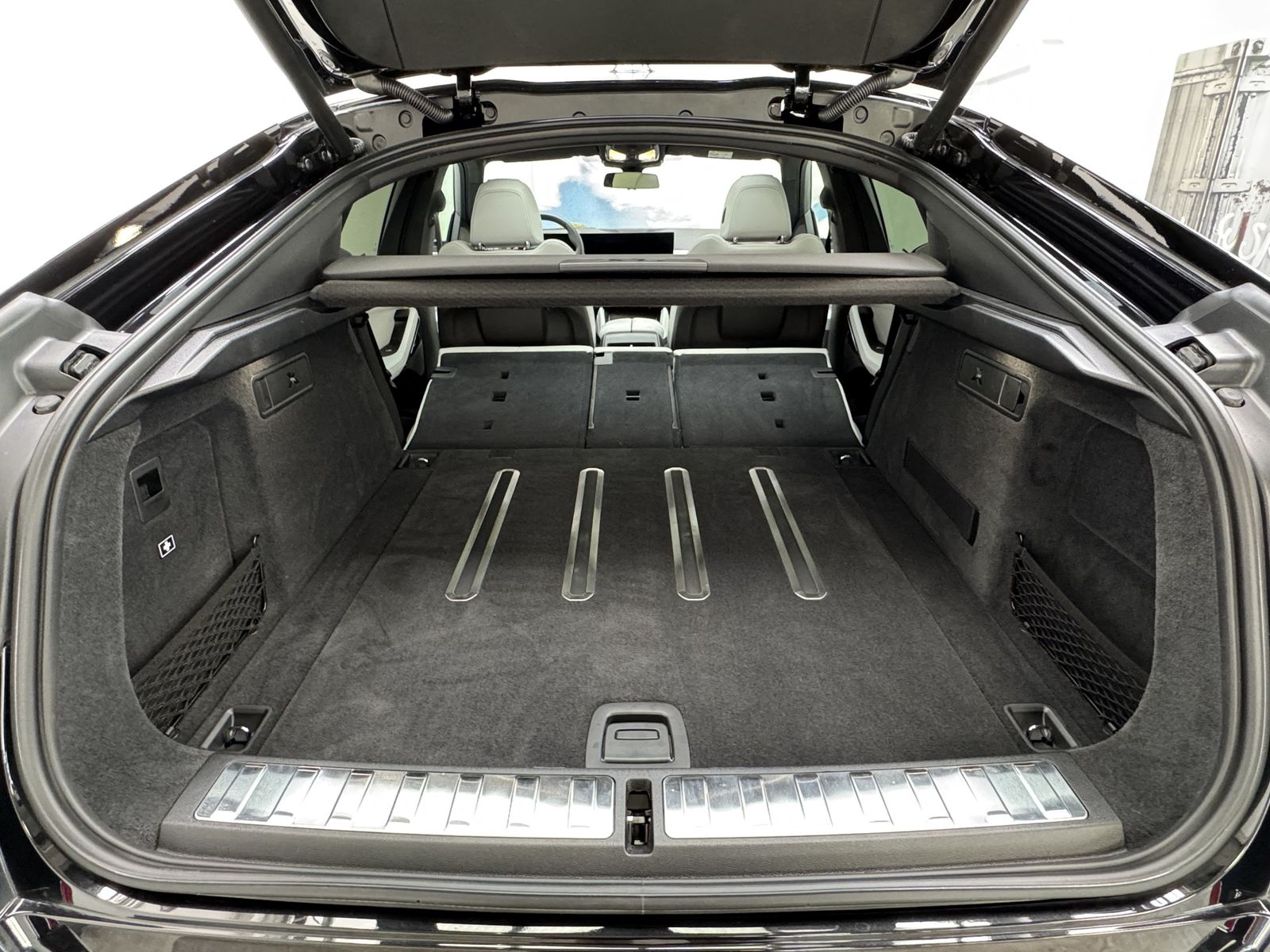 BMW X6 xDrive30d M Sport Pro - Samsaru's Car Outlet