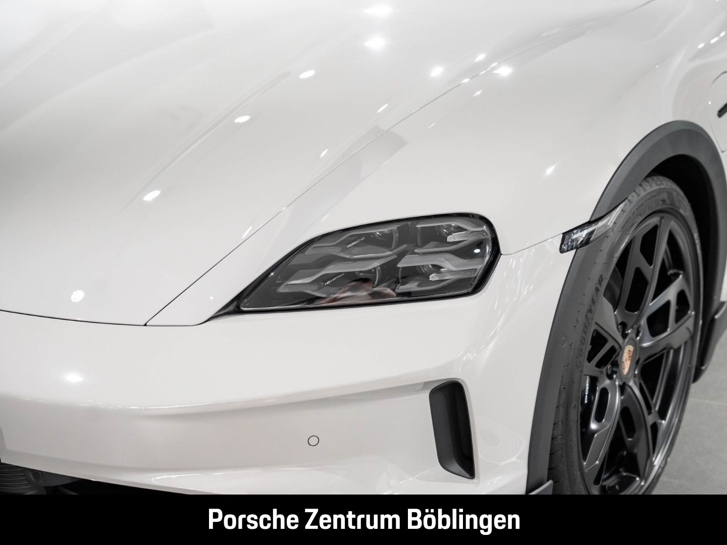 Porsche Taycan 4S Cross Turismo BOSE Panoramadach HeadUp