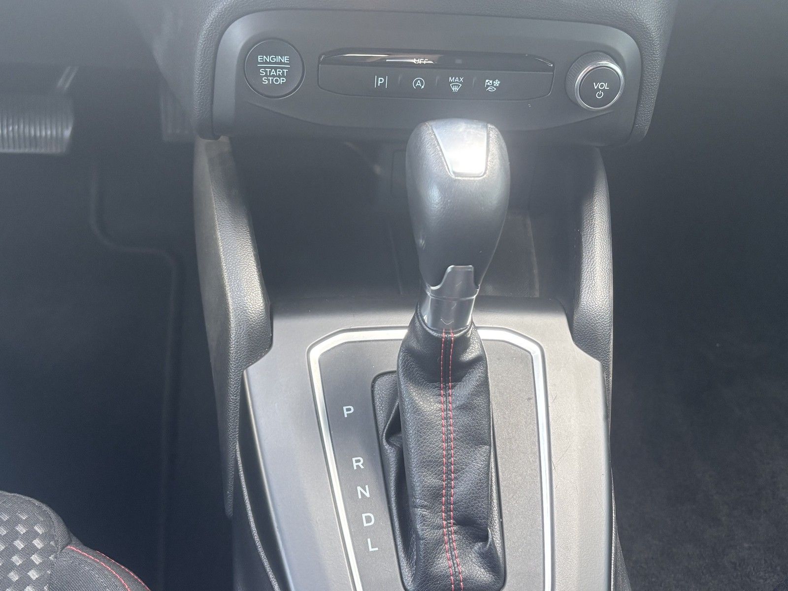 Ford Focus Turnier ST-Line 155PS Rf-Kamera Winter-Pak