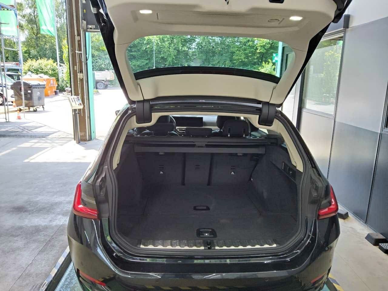 BMW 320 d Mild Hybrid - Samsaru's Car Outlet