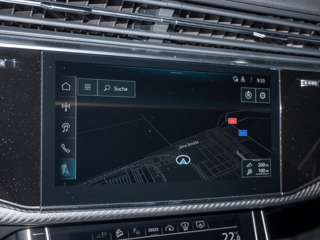 Audi Q7 SUV S line 55 TFSIe quattro AHK PANO B+O HUD