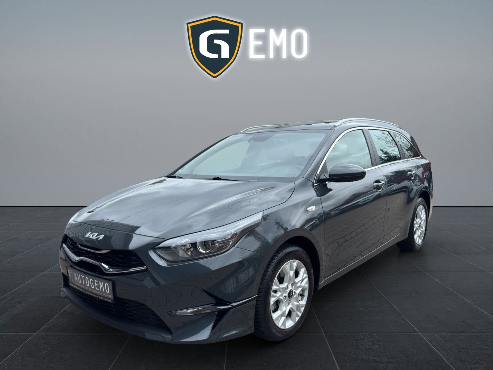 Kia cee'd / Ceed Vision - Samsaru's Car Outlet
