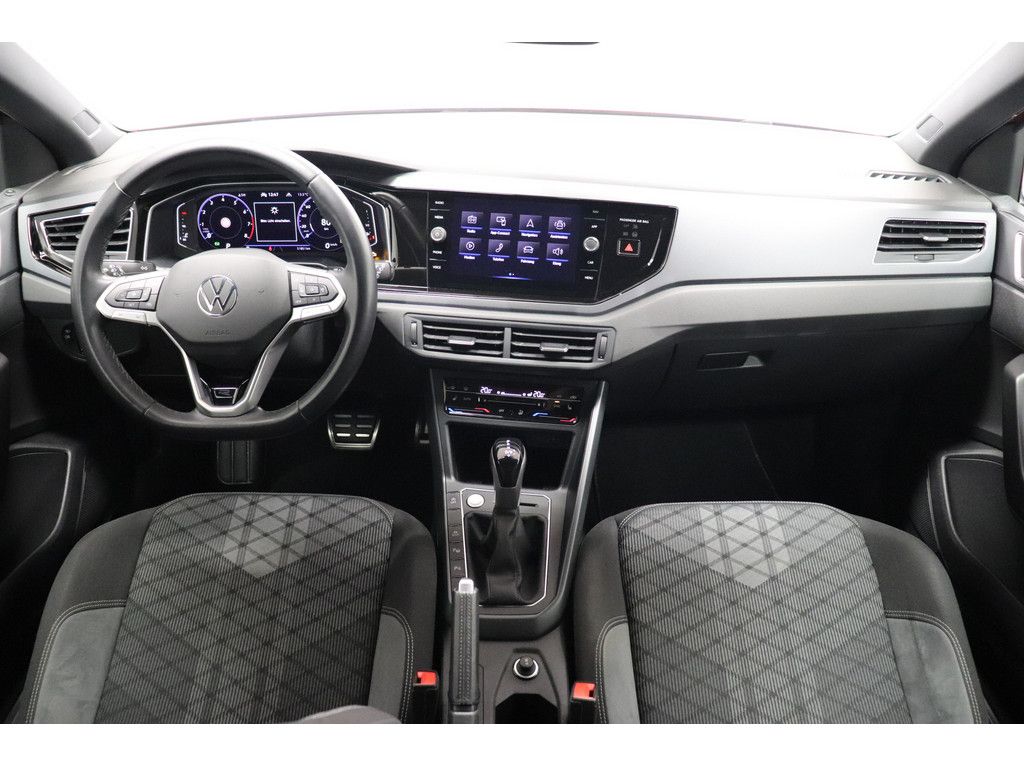 Volkswagen Taigo 1.5 TSI R-Line - Samsaru's Car Outlet