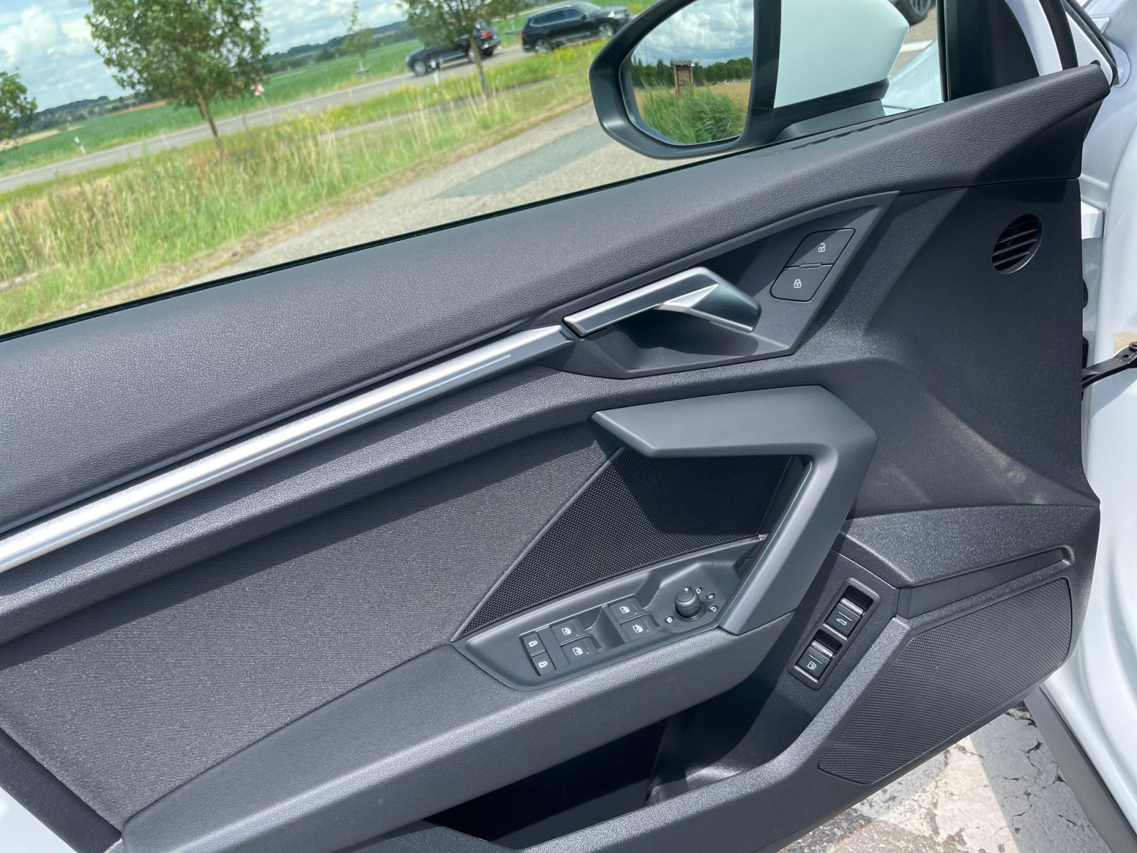 Audi A3 Sportback 40 TFSI e S-Tronic S-Line - Samsaru's Car Outlet