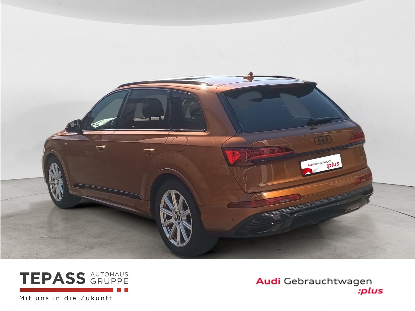 Audi Q7 55 TFSI e S LINE AHK PANO NAVI B&O LUFT HUD