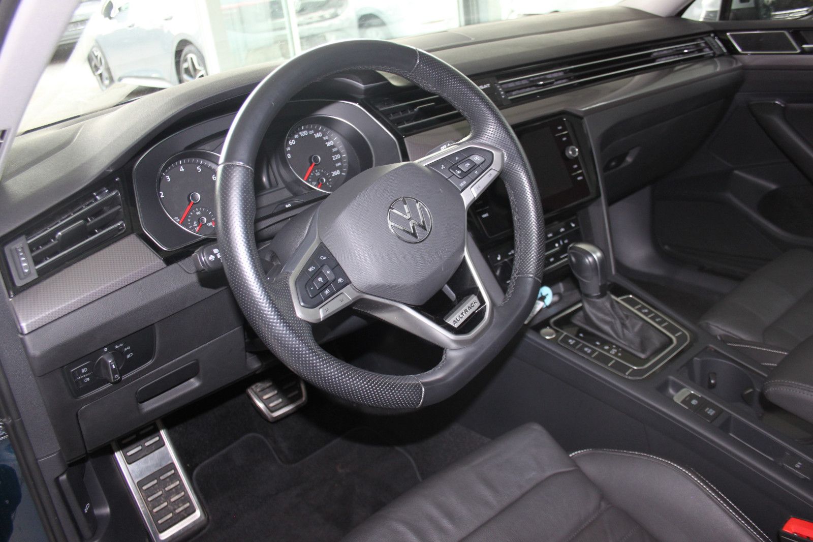 Volkswagen Passat Variant Alltrack/DSG/LEDER/PANO/AHK/IQLED