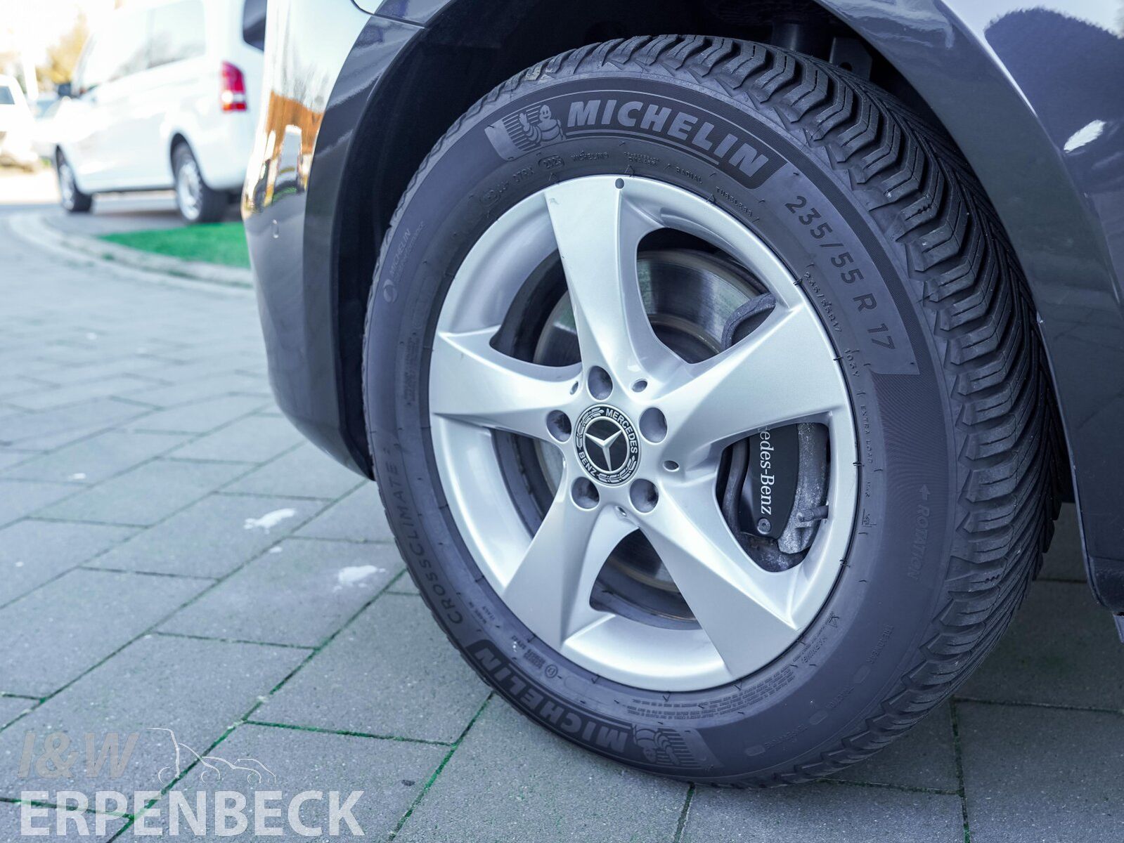 Mercedes-Benz V 300 d EDITION Lang - Samsaru's Car Outlet