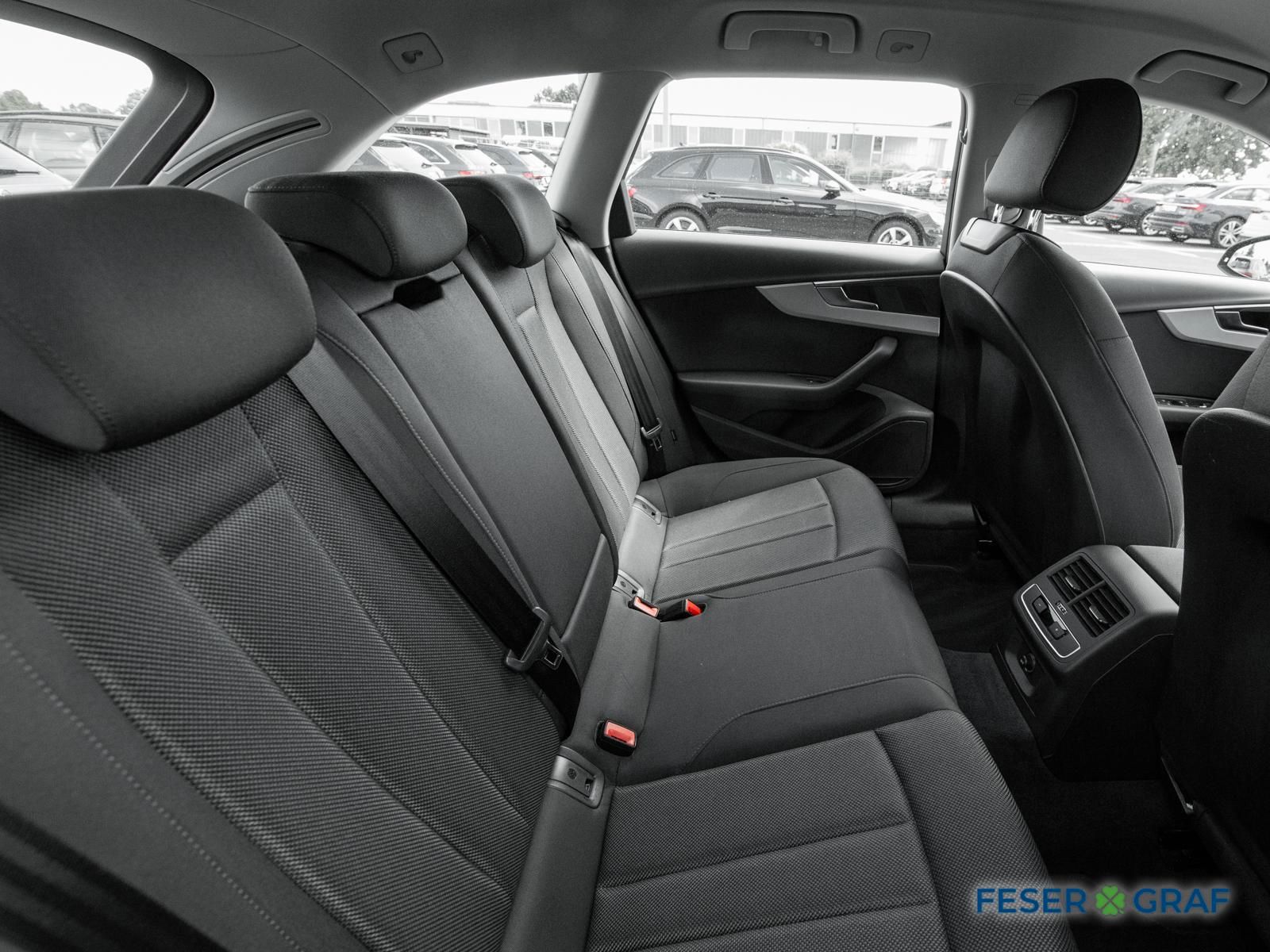 Audi A4 Avant 35 TDI advanced - Samsaru's Car Outlet