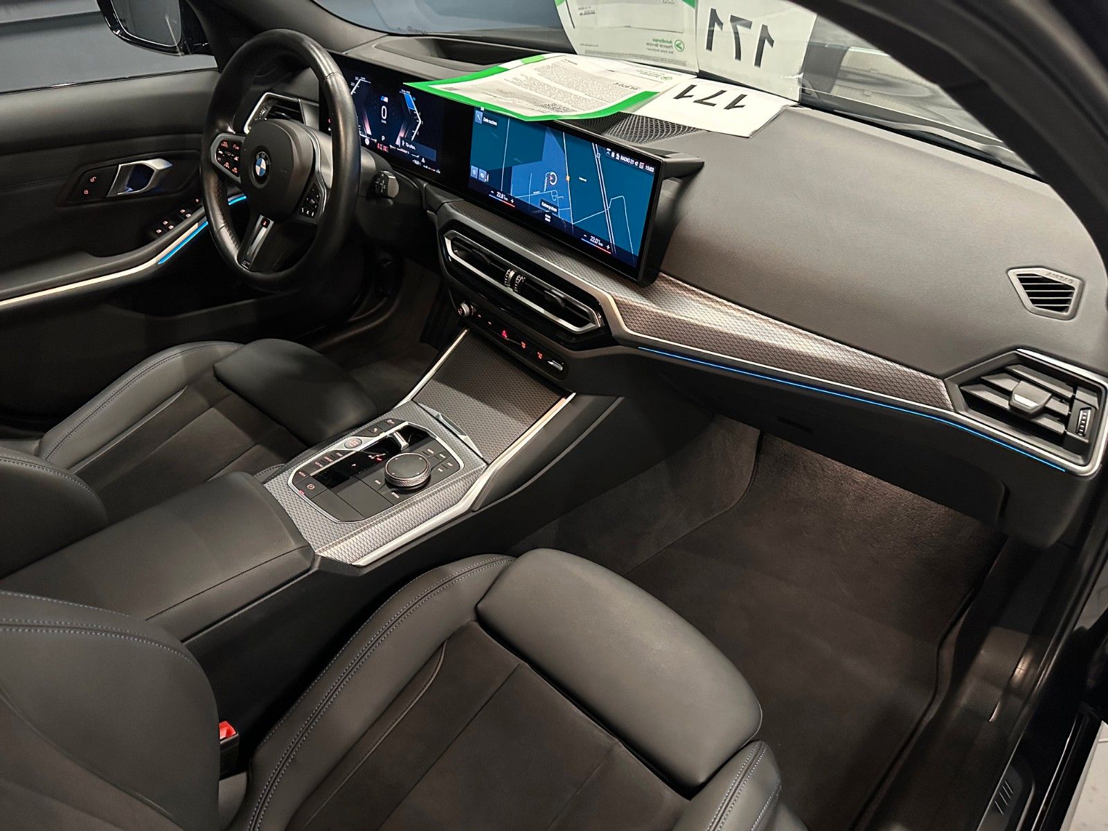 BMW 320d touring xDrive M-Sport Innovation - Samsaru's Car Outlet