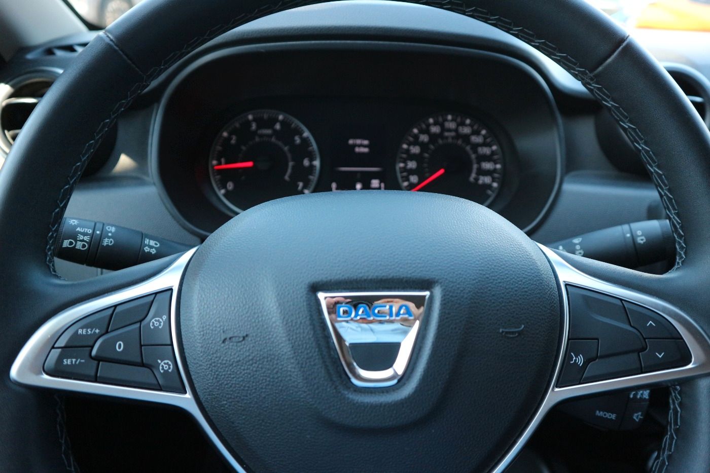 Dacia Duster 1.3 TCe Prestige ALLRAD - Samsaru's Car Outlet