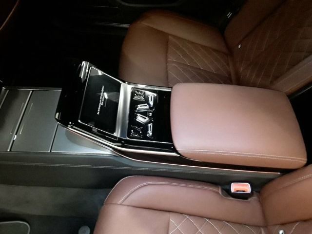Audi A8 L 60 TFSIe quattro S-line - Samsaru's Car Outlet