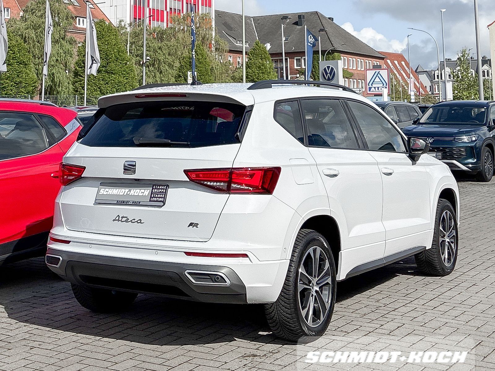 Seat Ateca 2.0 TDI DSG FR AHK NAVI ACC PDC LED DAB