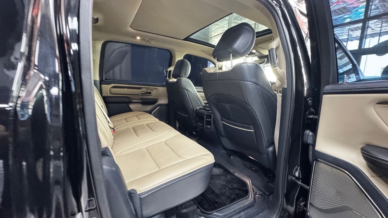 Dodge CLEAN-CARFAX*LIMITED*LUFT*AHK*RAMBOX*360°KAMERA*