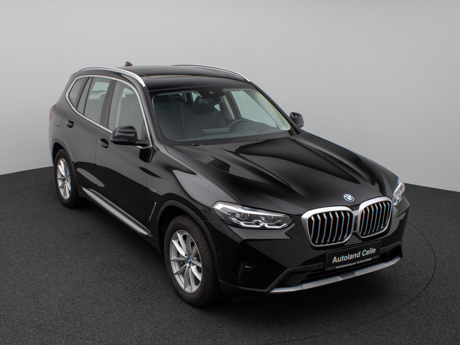 BMW X3 xD30e Sport - Samsaru's Car Outlet