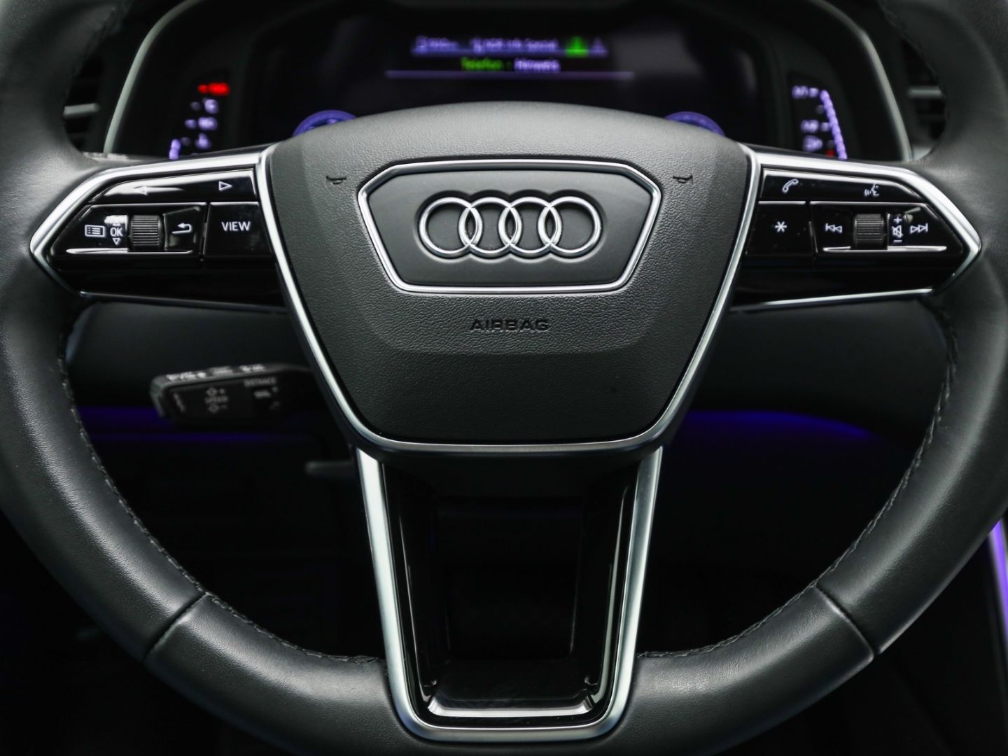 Audi A6 Avant 40 TDI quattro - Samsaru's Car Outlet