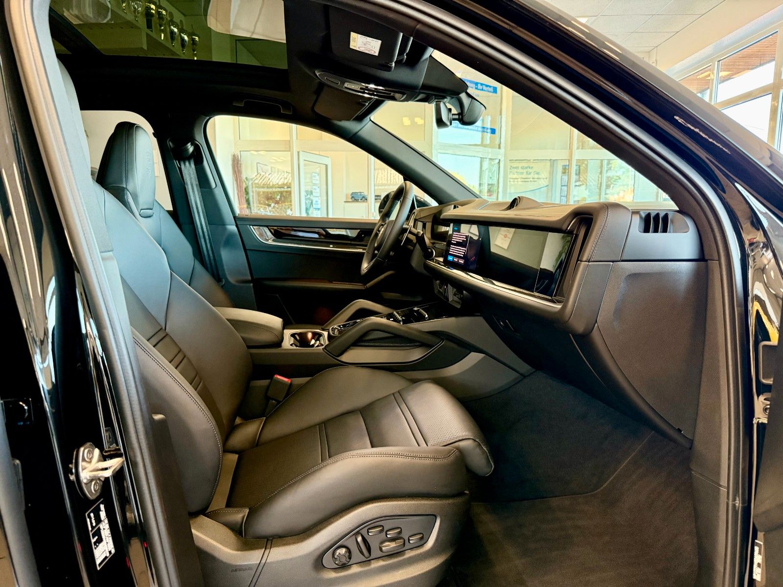 Porsche Cayenne E-Hybrid SportDesign/ACC/AHK/HeadUp/22"