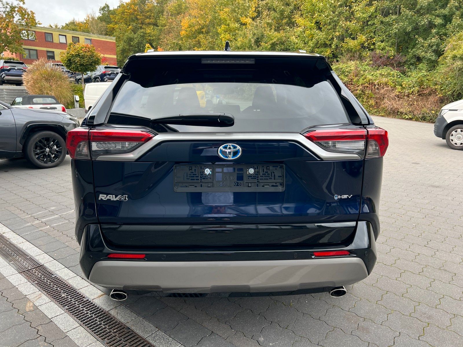Toyota RAV 4 2.5 Hybrid 4x2 Style VOLL JBL+360°+LEDER