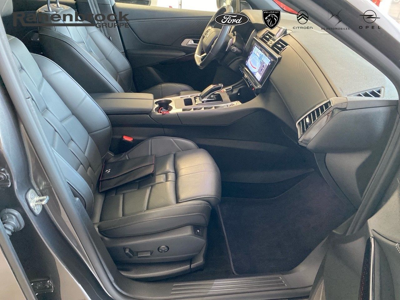 DS Automobiles DS7 Crossback E-Tense 360 La Première 4x4 EAT8