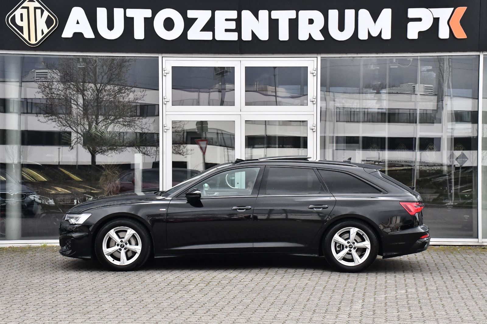 Audi A6 Avant 50TDI Quattro S Line Pano HeadUp Matrix