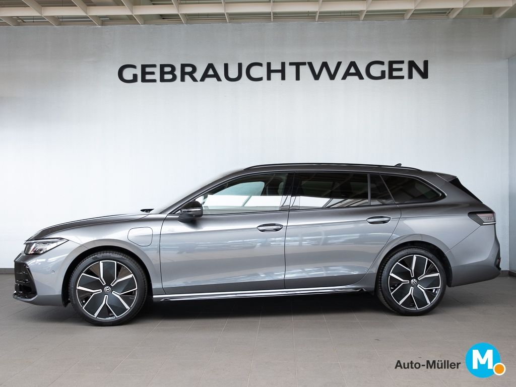 Volkswagen Passat TSI eHybrid DSG R-Line AHK Kamera Pano
