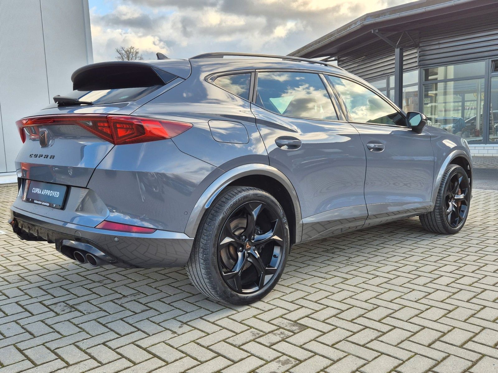 Cupra Formentor VZ 2.0 TSI 4Drive - Samsaru's Car Outlet
