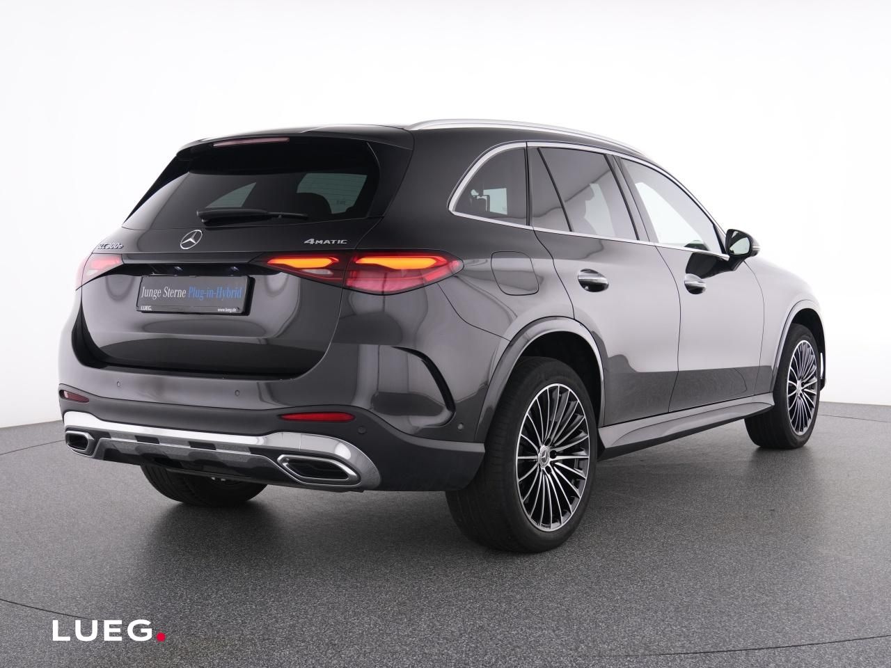 Mercedes-Benz GLC 300 e 4M AMG+NavPr+Pano+DLIGHT+Burm+AHK+360°