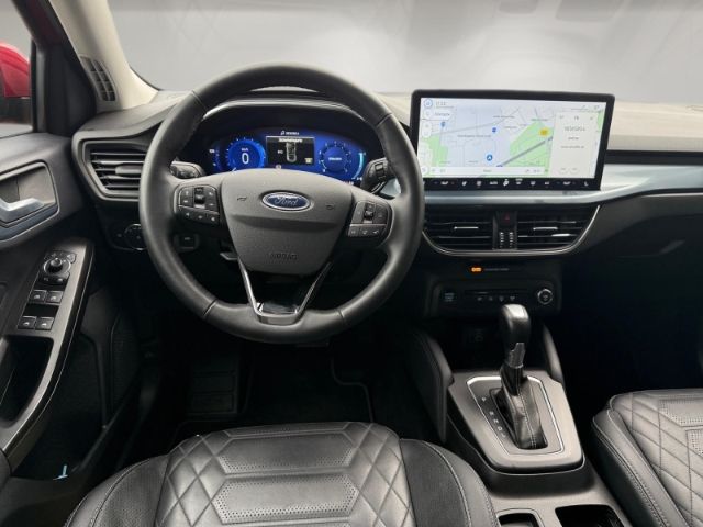 Ford Focus Turnier Active X + el. Panoramadach + Lede